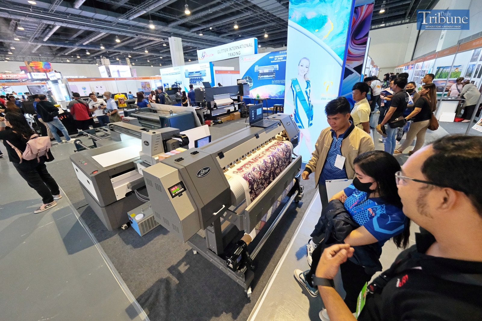 TRIBUNE-graphicexpo